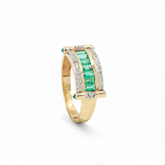 Emerald Cubes Yüzük